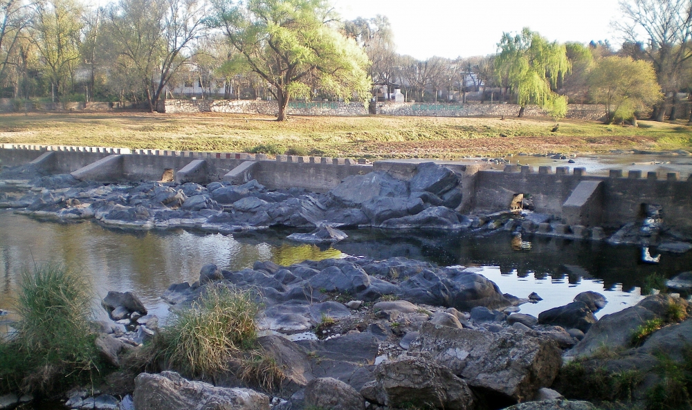 "Canal" de Elisa Paola Aguero