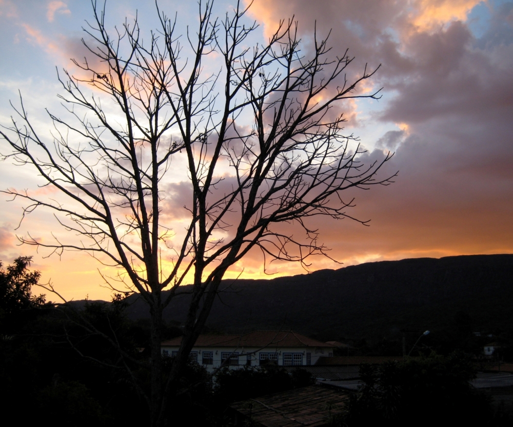 "Final de tarde en Tiradentes" de Luis M G Reyes