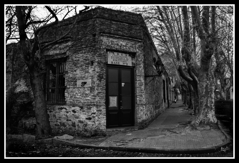 "La esquina" de Hugo Lorenzo