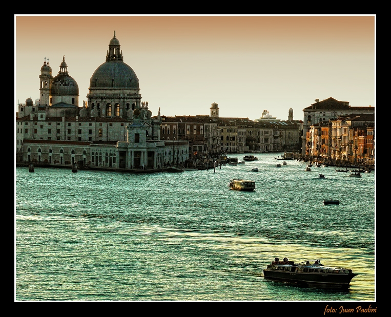 "Venecia eterna" de Juan Antonio Paolini