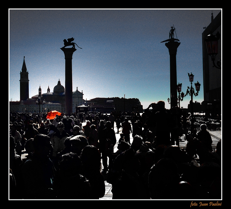 "Piazza San Marco" de Juan Antonio Paolini