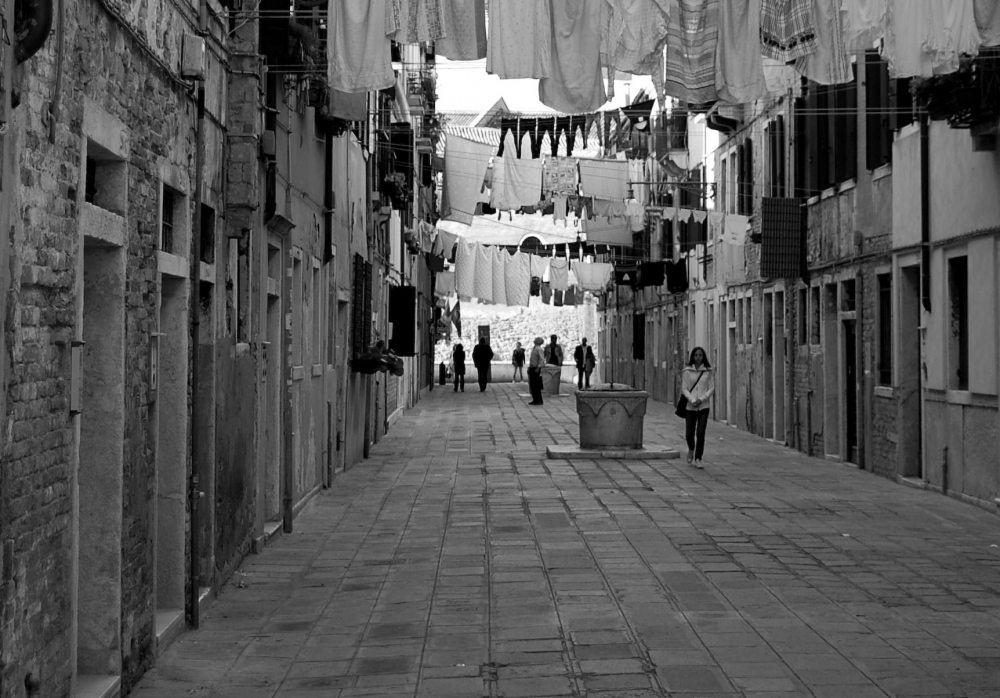 "Secarropas Veneciano" de Enrique Handelsman