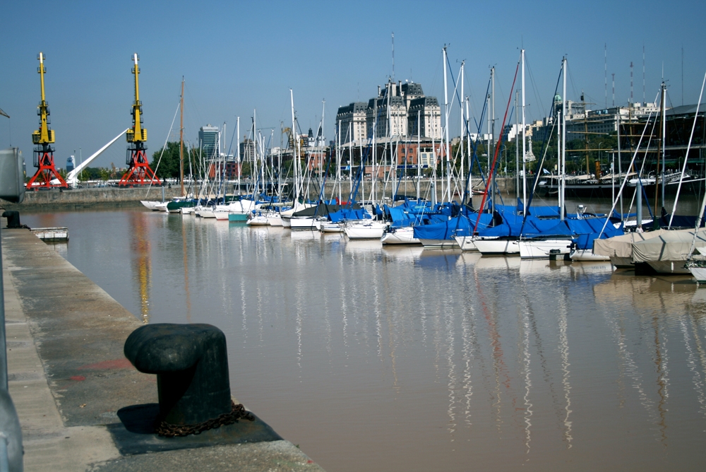 "el puerto" de Ricardo Clodomiro Torres