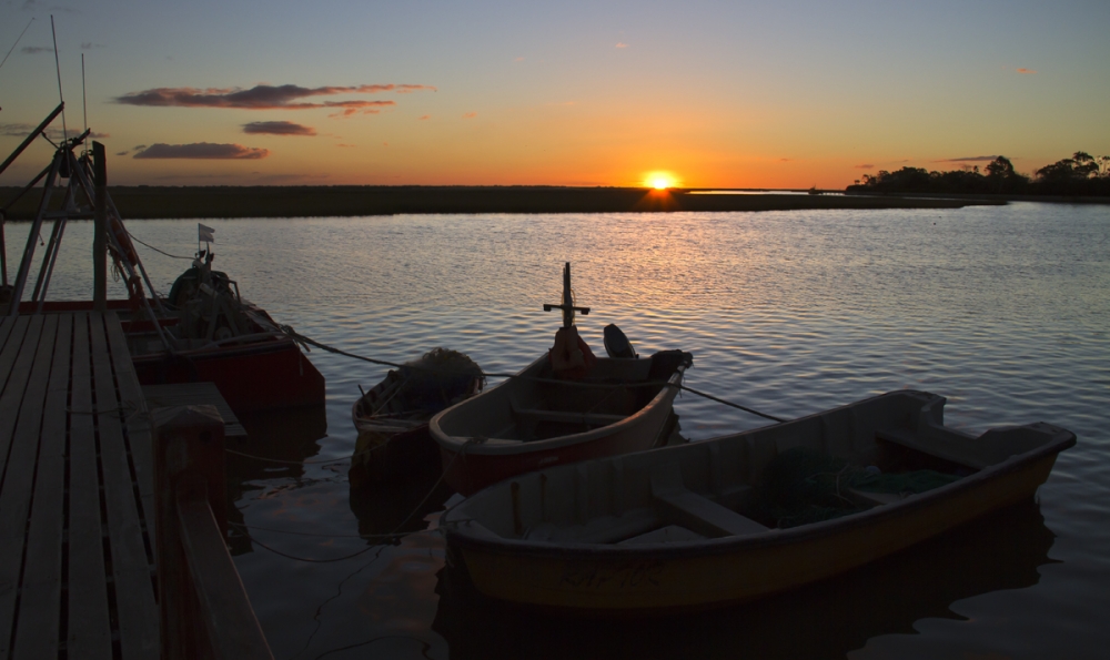 "atardecer portuario" de Edith Polverini