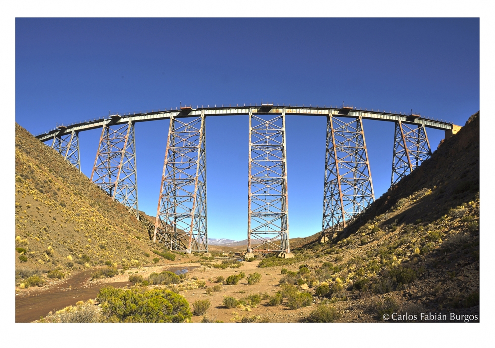 "Tren a las nubes - Salta 2011" de Carlos Burgos