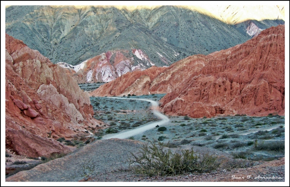 "los colorados" de Juan Francisco Arrachea