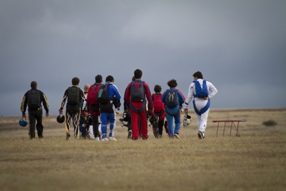 "En camino al avin." de Mario Tizn