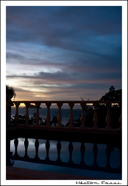 "Atardecer en la Terraza" de Hctor Fassi