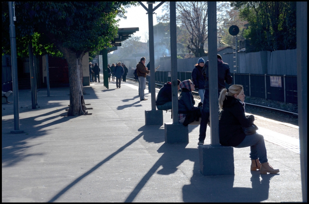 "Esperando el tren" de Jorge Vicente Molinari