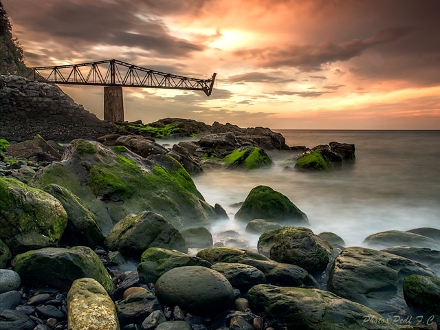 "Ocaso en el cargadero" de Pedro Fierro C Photography