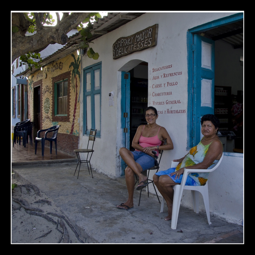 "Las alegres comadres de Los Roques" de Daniel Gustavo Bravo