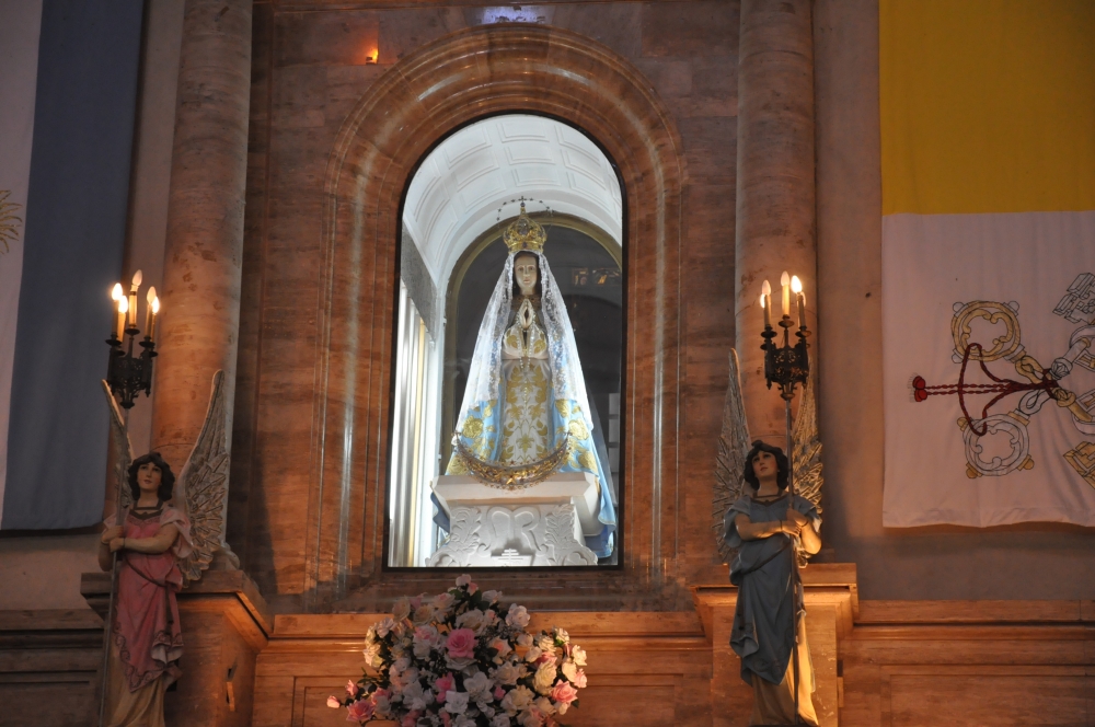 "Virgen de Itati." de Alfonso Romero