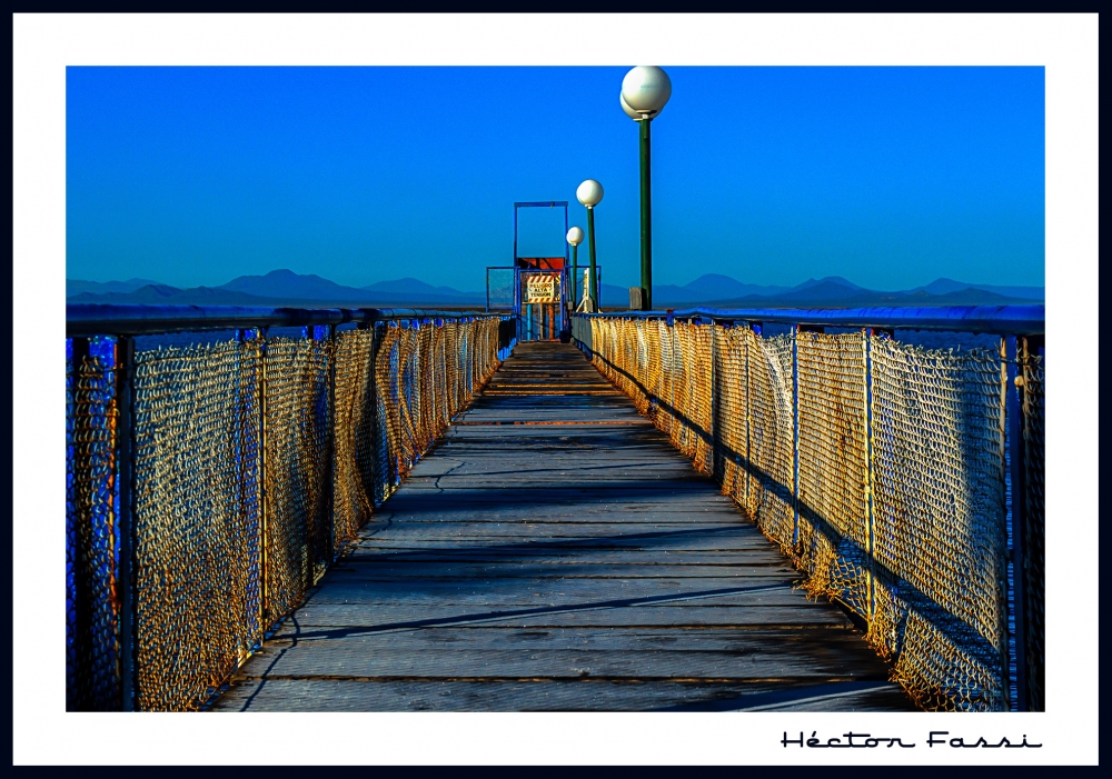 "Helada sobre el Muelle" de Hctor Fassi