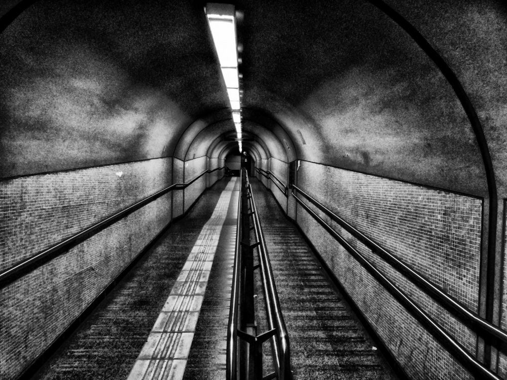 "Tunel" de Hugo Lorenzo