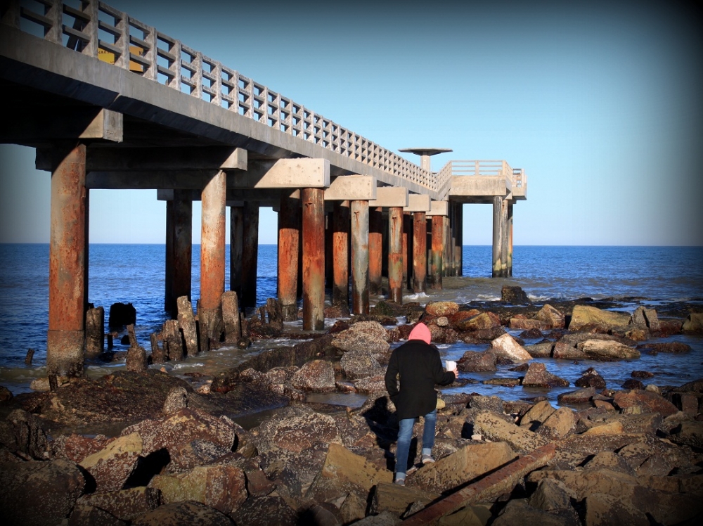 "En el muelle." de Roberto Velazquez