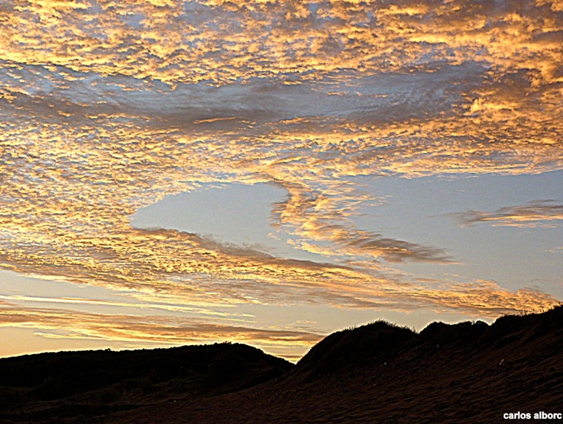 "cielo y nubes" de Carlos Alborc