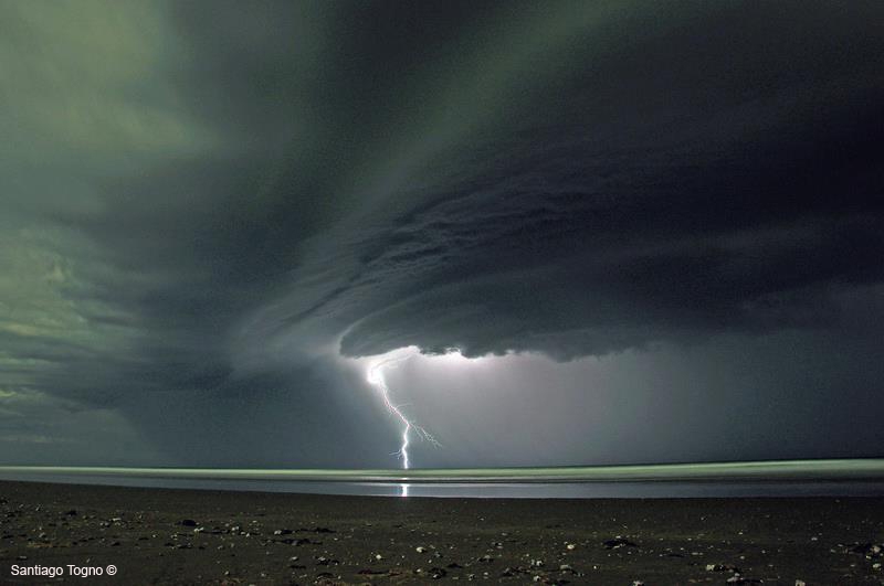 "Tormenta en el Atlantico" de Santiago Togno