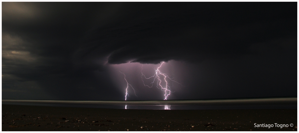 "Tormenta Patagonica II" de Santiago Togno