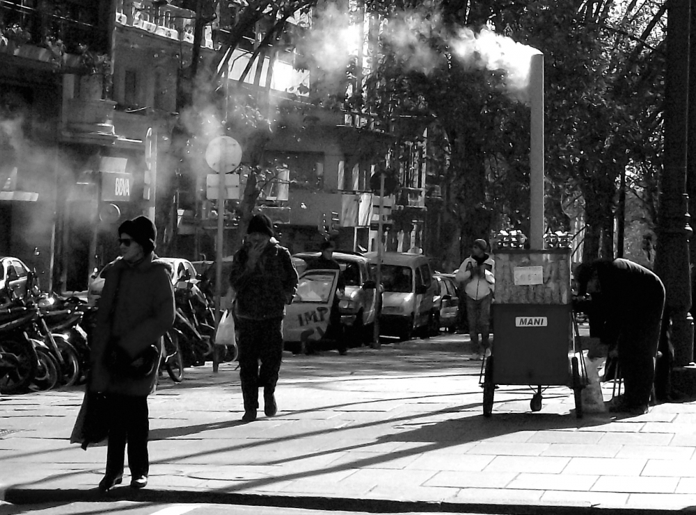 "Entre fro y sombras largas" de Emilio Echesuri