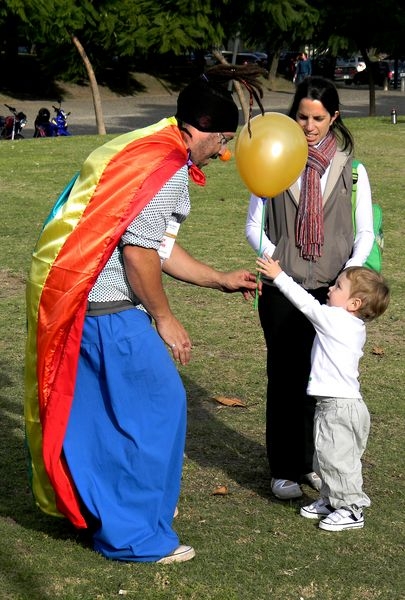 "El globo amarillo..." de Miguel Angel Simili