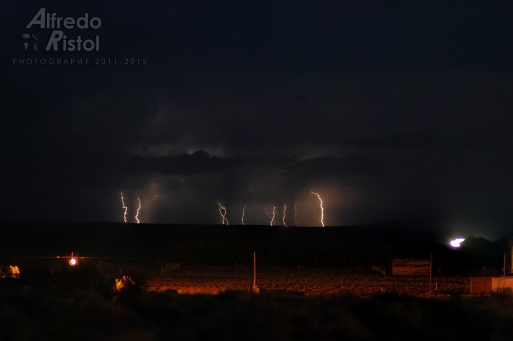 "Tormenta muy electrica" de Alfredo Ristol