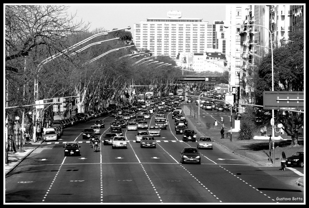 "Hacia el Norte de la Ciudad" de Gustavo Botto