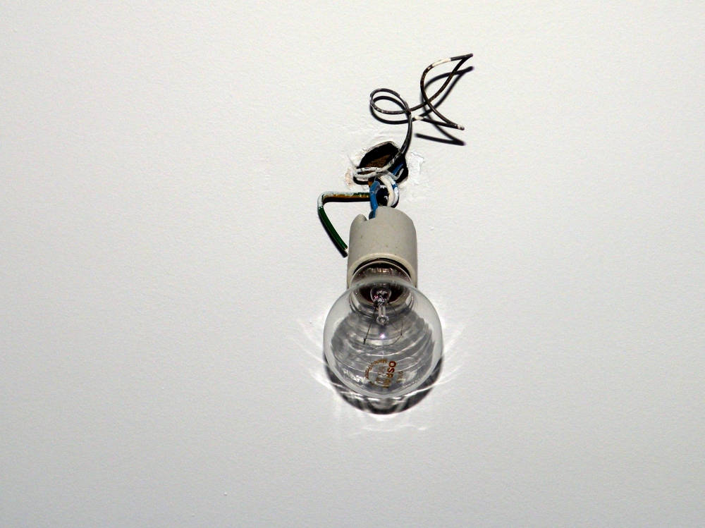 "electricidad" de Rosa Mara Olivn