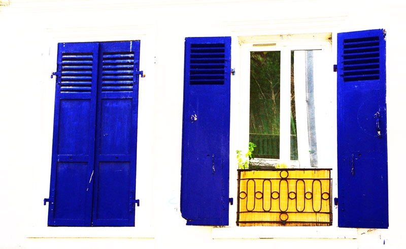 "Balcones y ventanas. LXXXV." de Felipe Martnez Prez