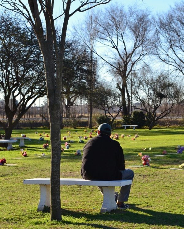 "Slo con los recuerdos..." de Edith M. A. Marin