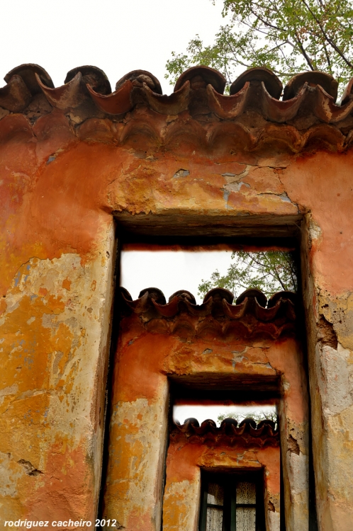 "puerta al interior nuestro" de Hctor Rodrguez Cacheiro