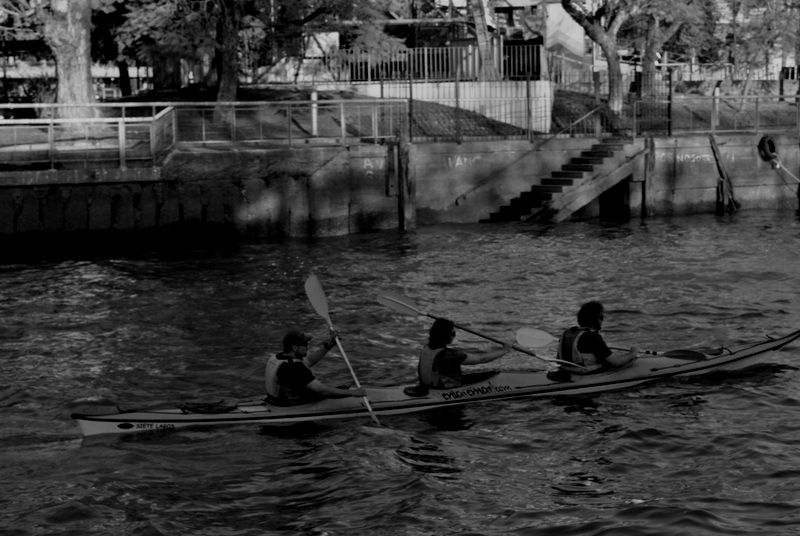 "una tarde en el tigre" de Rosa Andrada