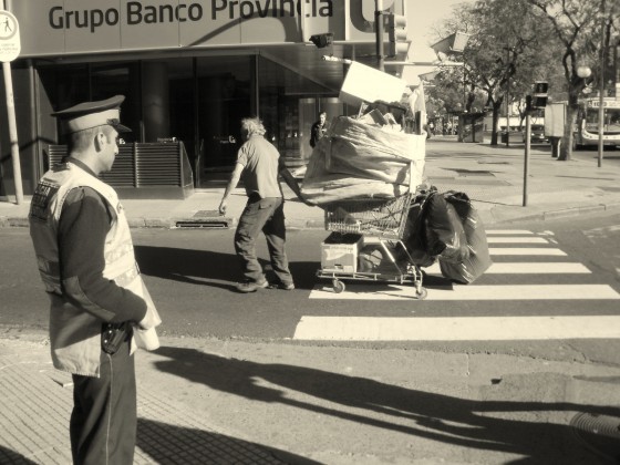 "la mirada" de Carlos Fabian Martinez