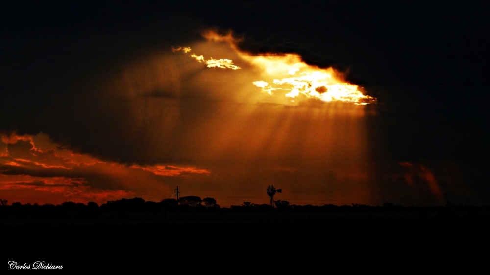 "Los Atardeceres del campo !!!!!!!" de Carlos Dichiara