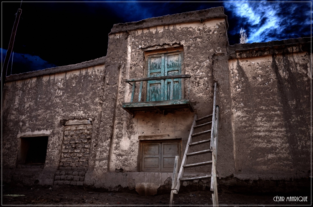 "EL BALCN" de Csar Manrique