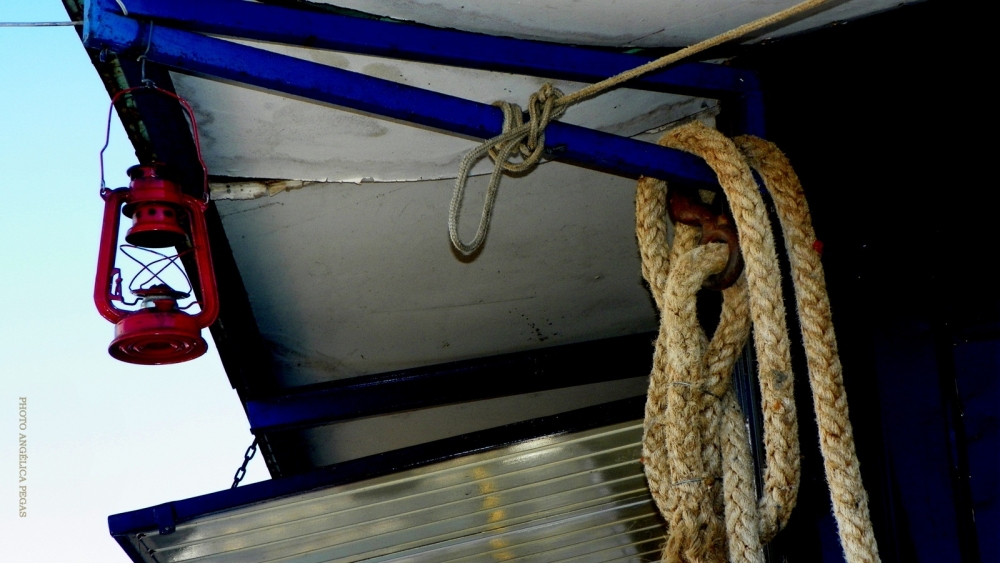 "BARCO ANCORADO !!" de Anglica Pegas