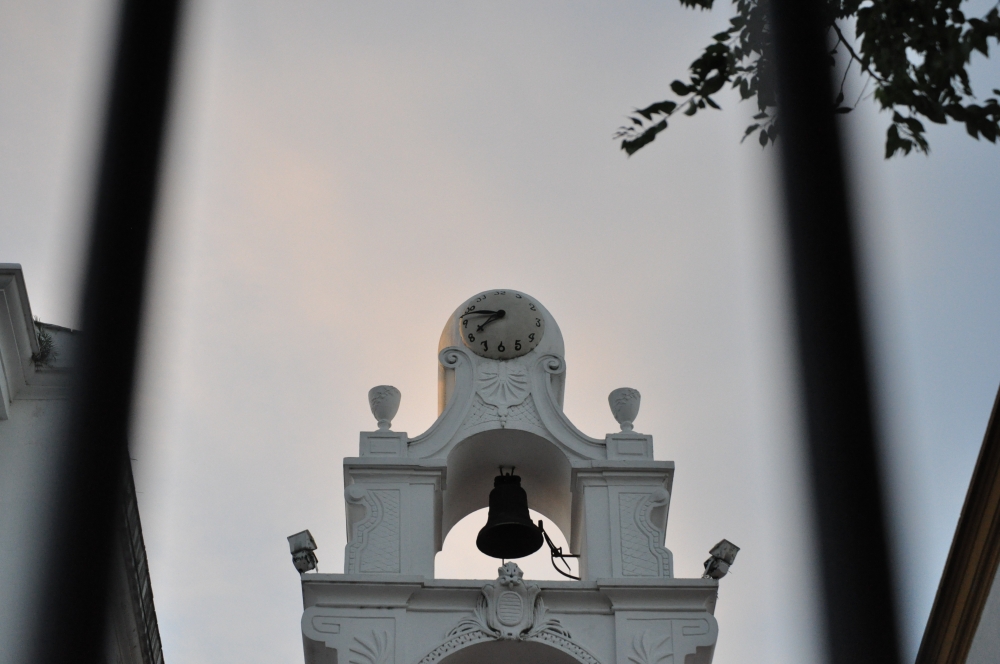 "El reloj del campanario" de Monica Casso