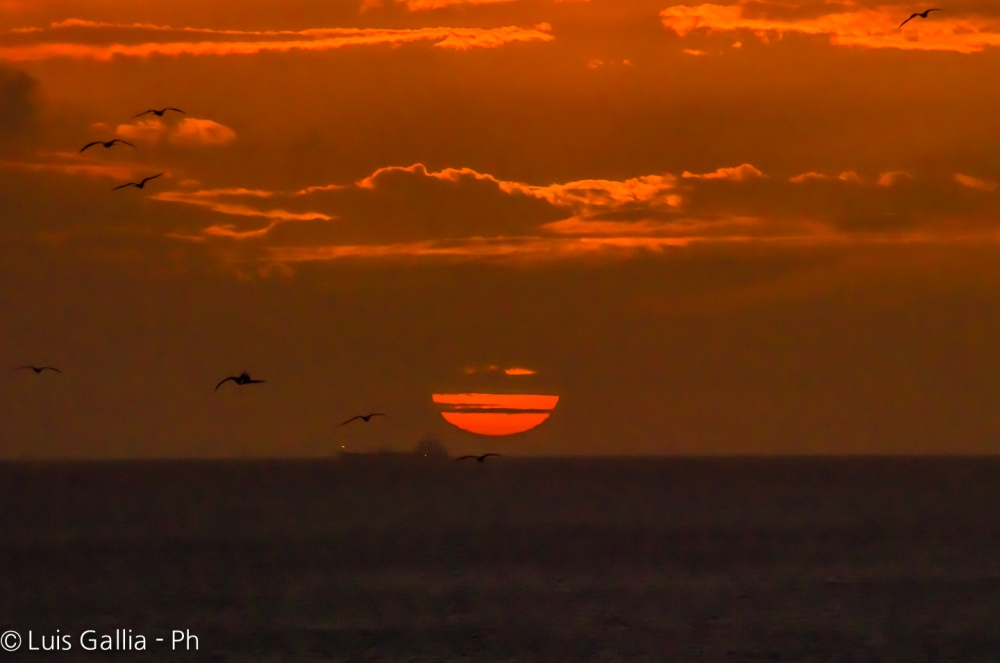 "Atardecer en Aruba" de Luis Gallia