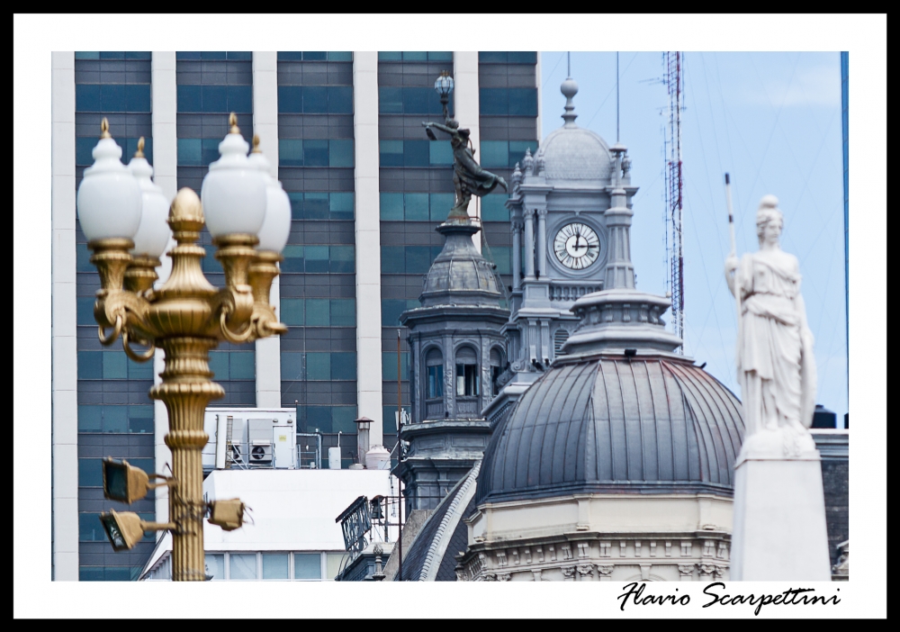 "Cpulas de Buenos Aires" de Flavio Scarpettini