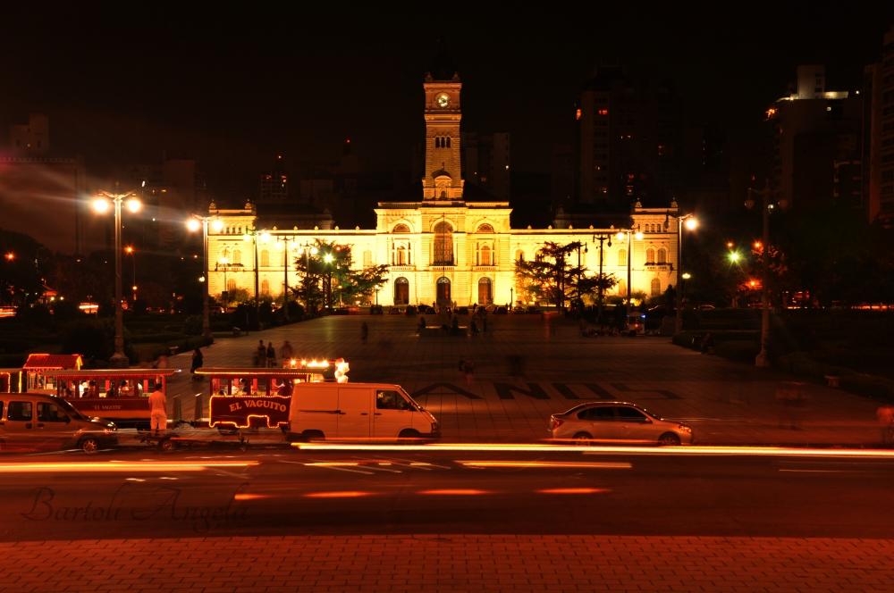 "Ciudad de Luces" de Angela R. Bartoli