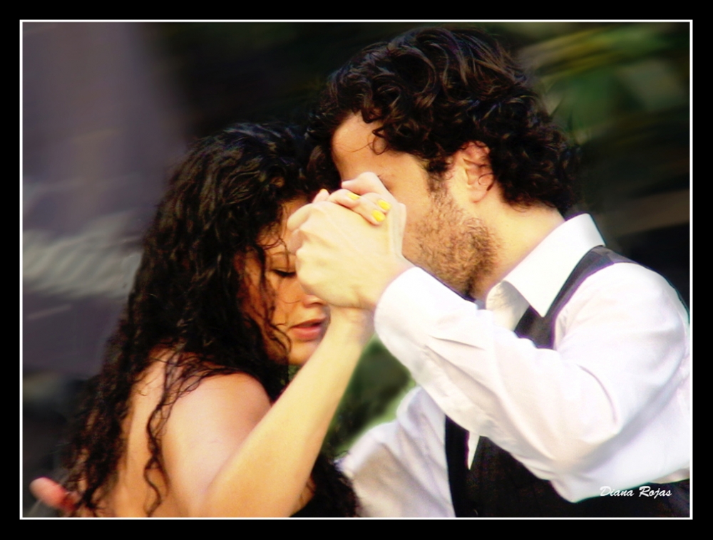 "As se baila el tango..." de Diana Rojas