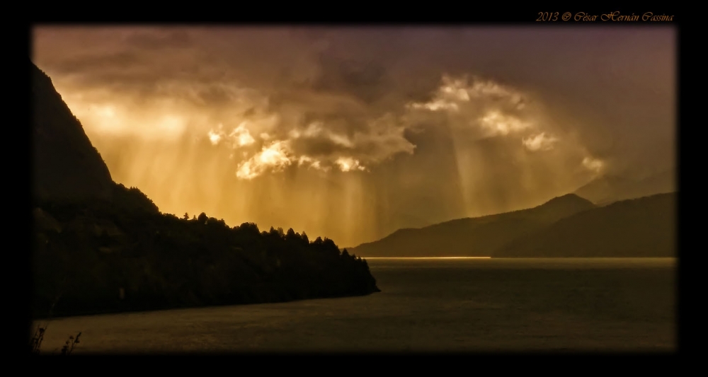 "Nubes gambeteando" de Csar Hernn Cassina