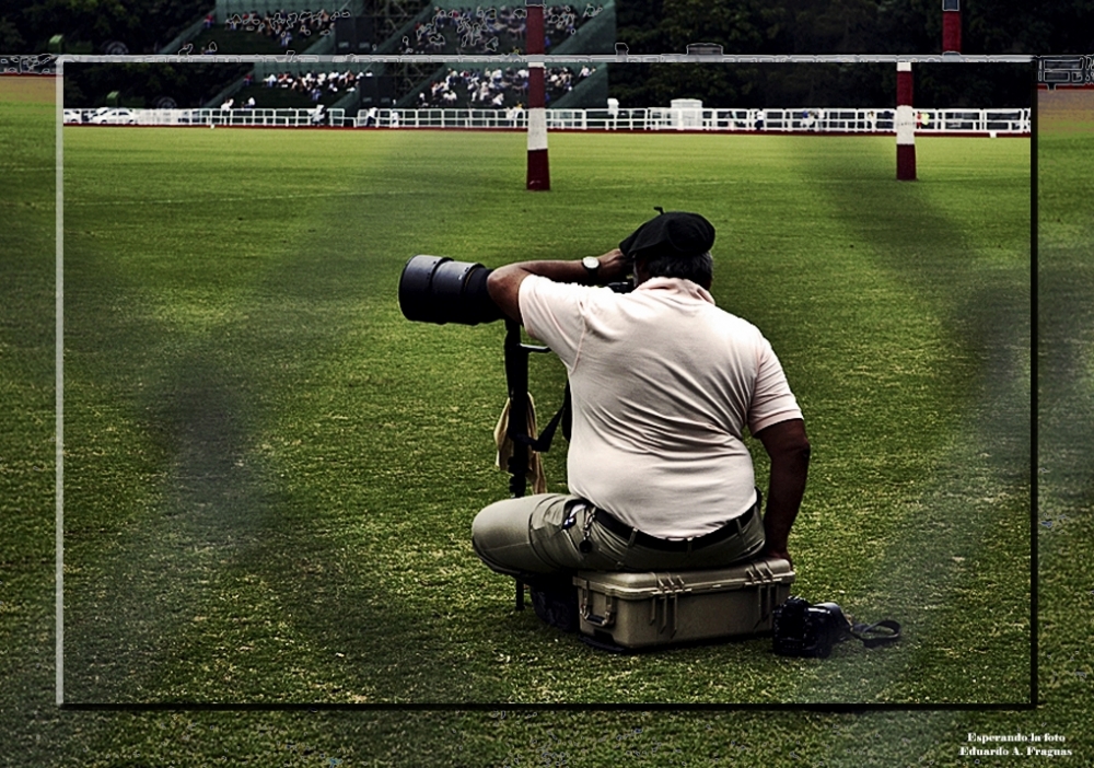 "Esperando la foto" de Eduardo A. Fraguas