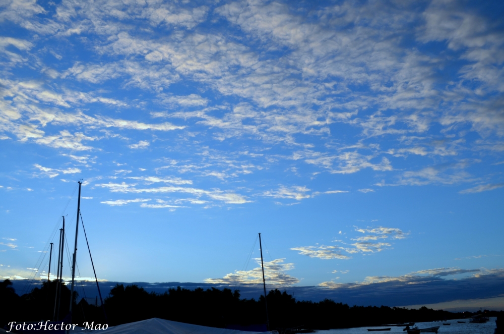 "Cielo y Nubes" de Hector Mao