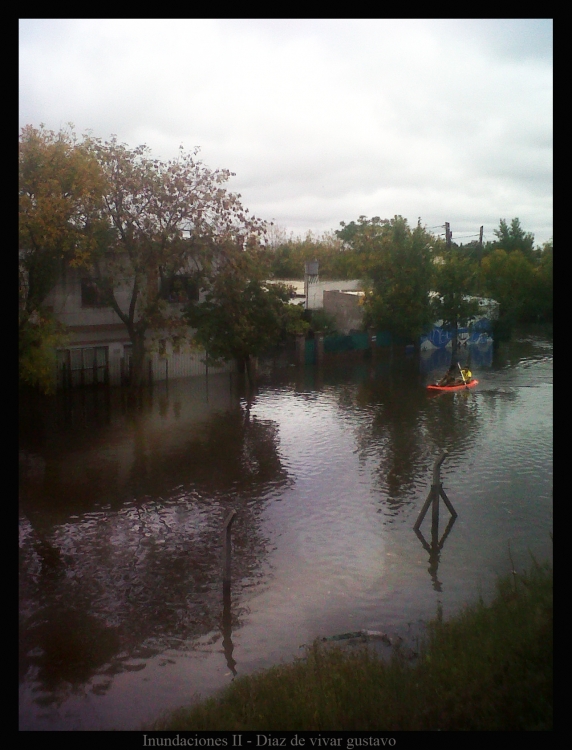 "inundaciones II" de Gustavo Diaz de Vivar