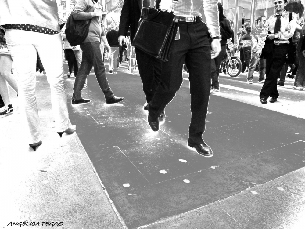 "POR LAS CALLES DE BUENOS AIRES!!!" de Anglica Pegas