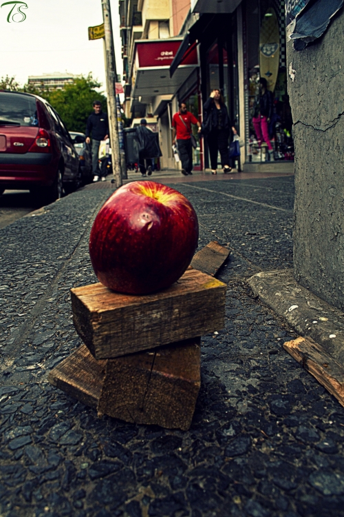 "Improvisado monumento al pecado" de Guillermo Toso Stolbizer