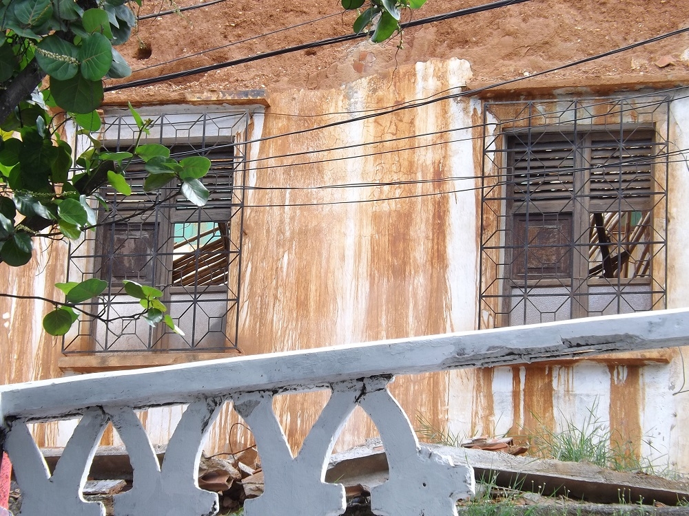 "Casa abandonada en Guarenas" de Jorgen Aanguren