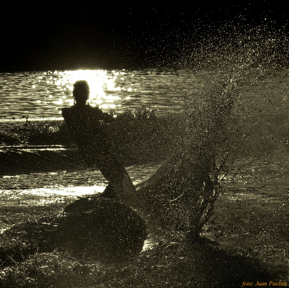"`Cruzando el sol`" de Juan Antonio Paolini