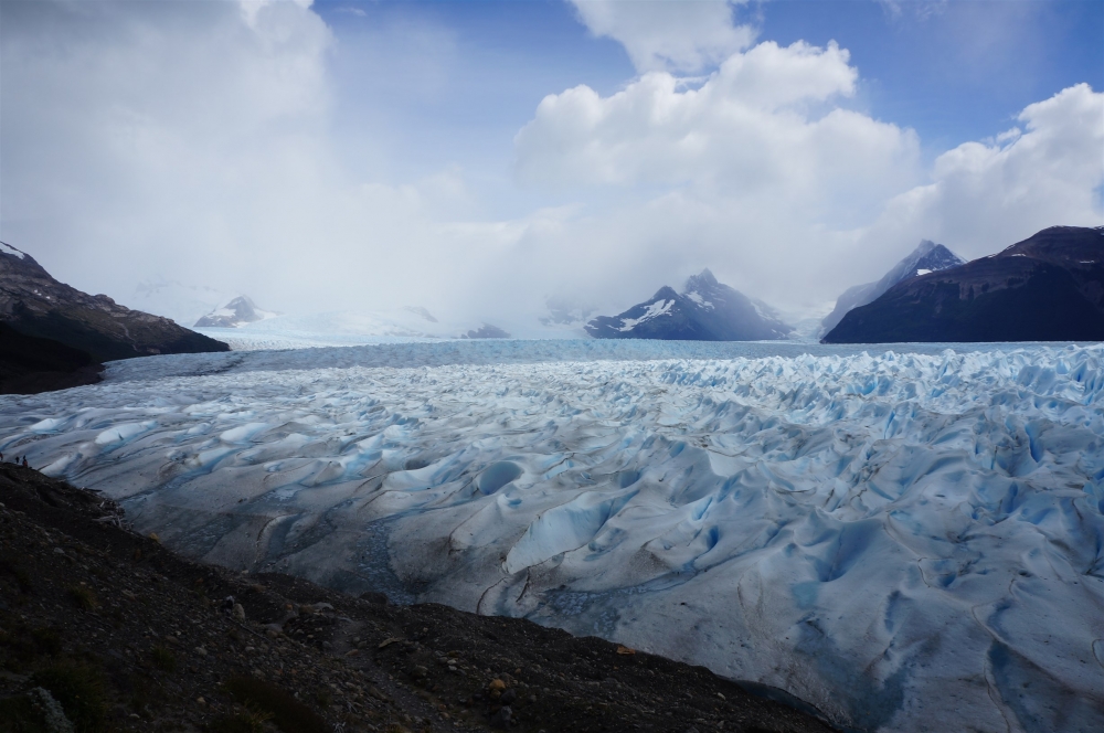 "una oleada de hielo..." de Ruben Alex Villarroel