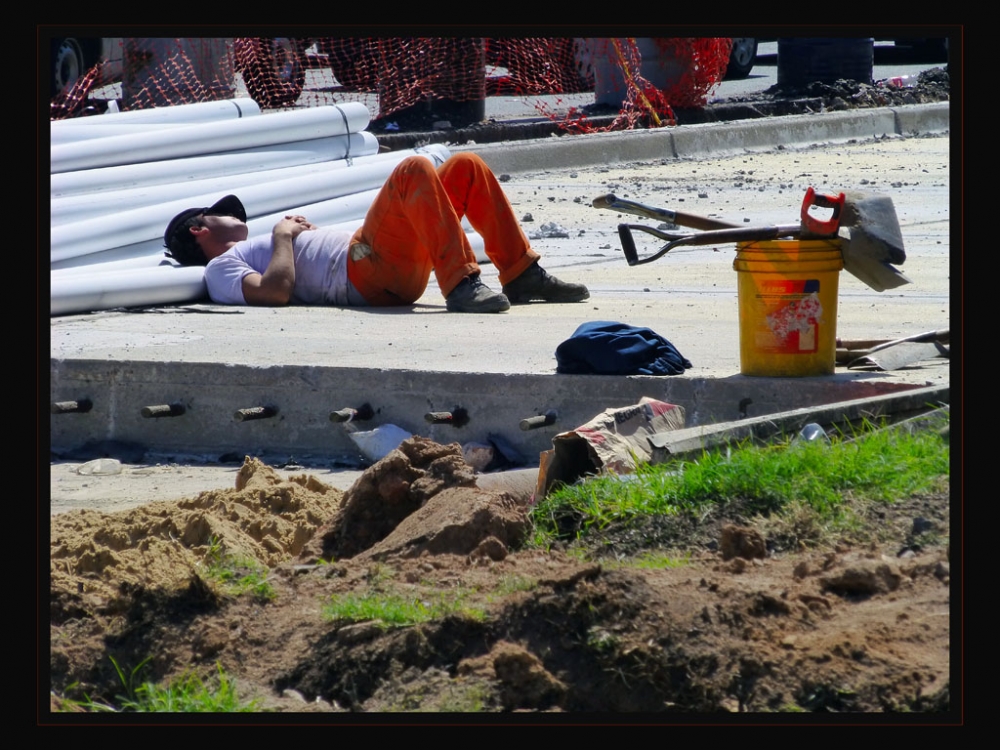 "En el Da del Trabajador, me toca descansar" de Mascarenhas Cmara. Juan de Brito